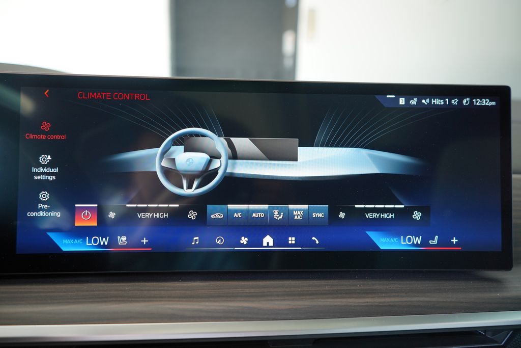 Thumbnail: 2026 BMW X5 - 18