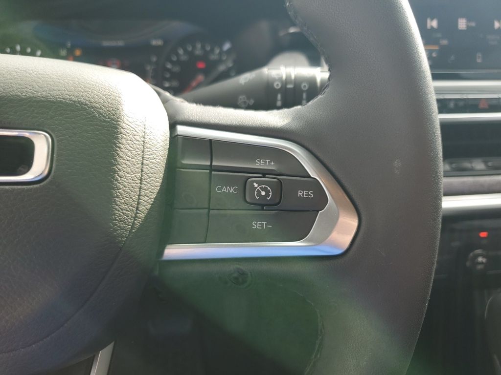 Used Car 2025 Jeep Compass  Latitude For Sale Under $25,000 In Austin, Texas