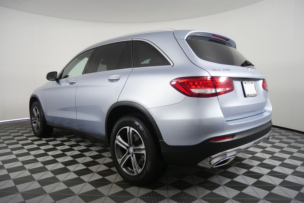 Thumbnail: 2017 Mercedes-Benz GLC - 5