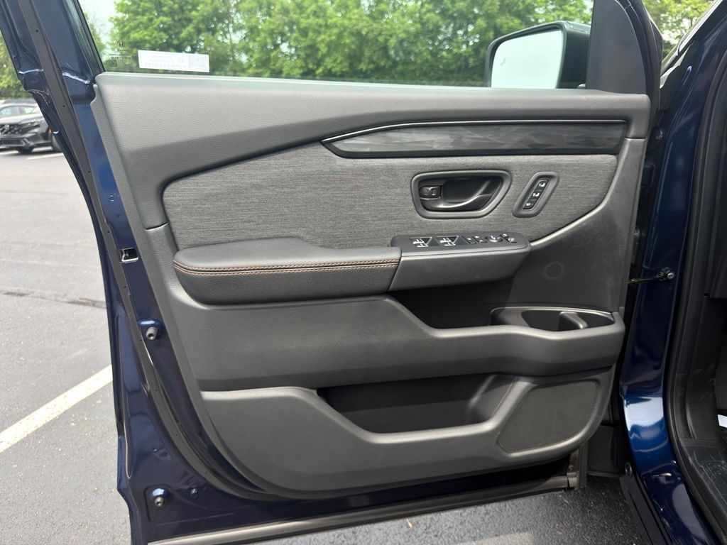 Thumbnail: 2026 Honda Passport - 18