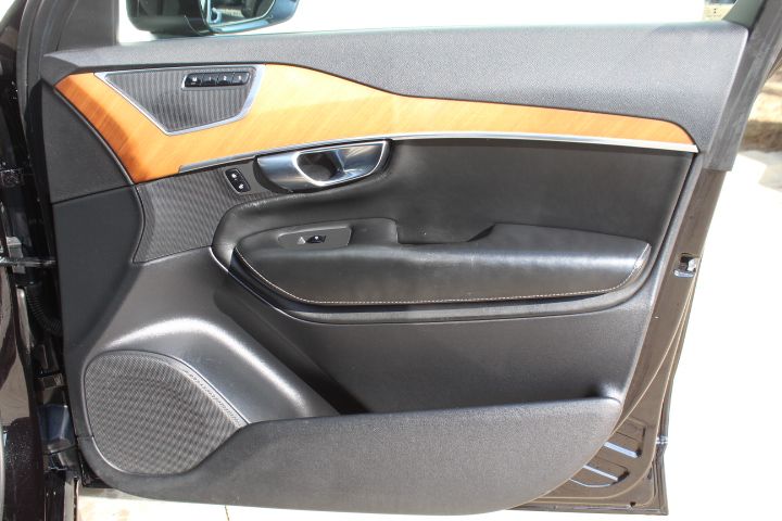 Used Car 2018 Volvo Xc90  T6 Inscription For Sale Under $20,000 In Georgetown, Texas