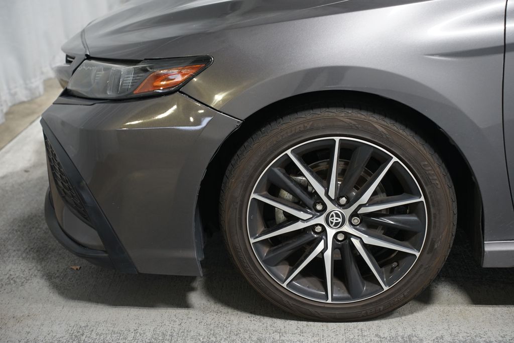 Thumbnail: 2023 Toyota Camry - 5