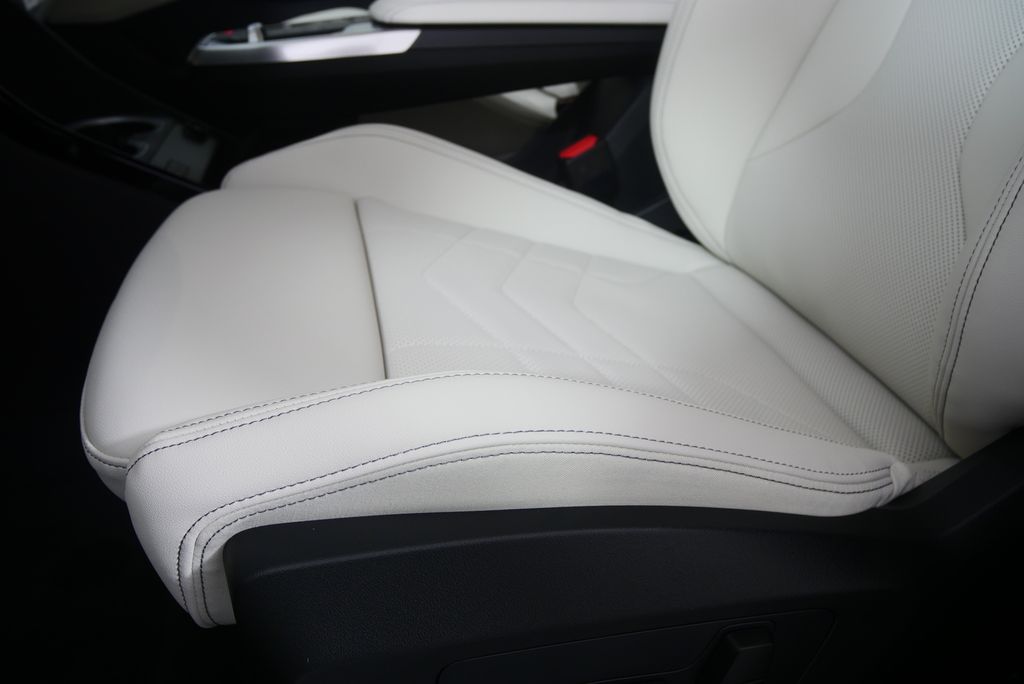 Thumbnail: 2026 BMW X1 - 9