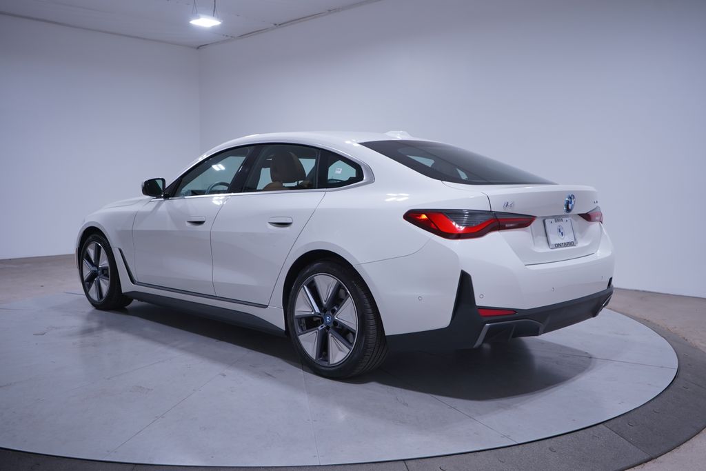 2024 BMW i4 eDrive40 3