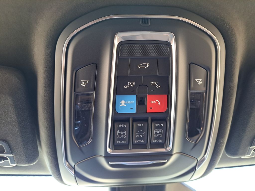 New Car 2025 Jeep Grand Cherokee L  Summit For Sale Under $60,000 In Austin, Texas