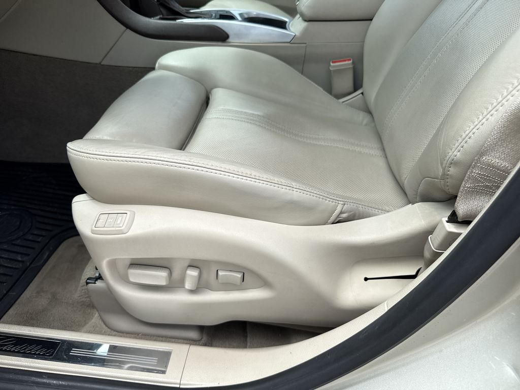 2014 Cadillac SRX Premium Silver at Genesis of Spring