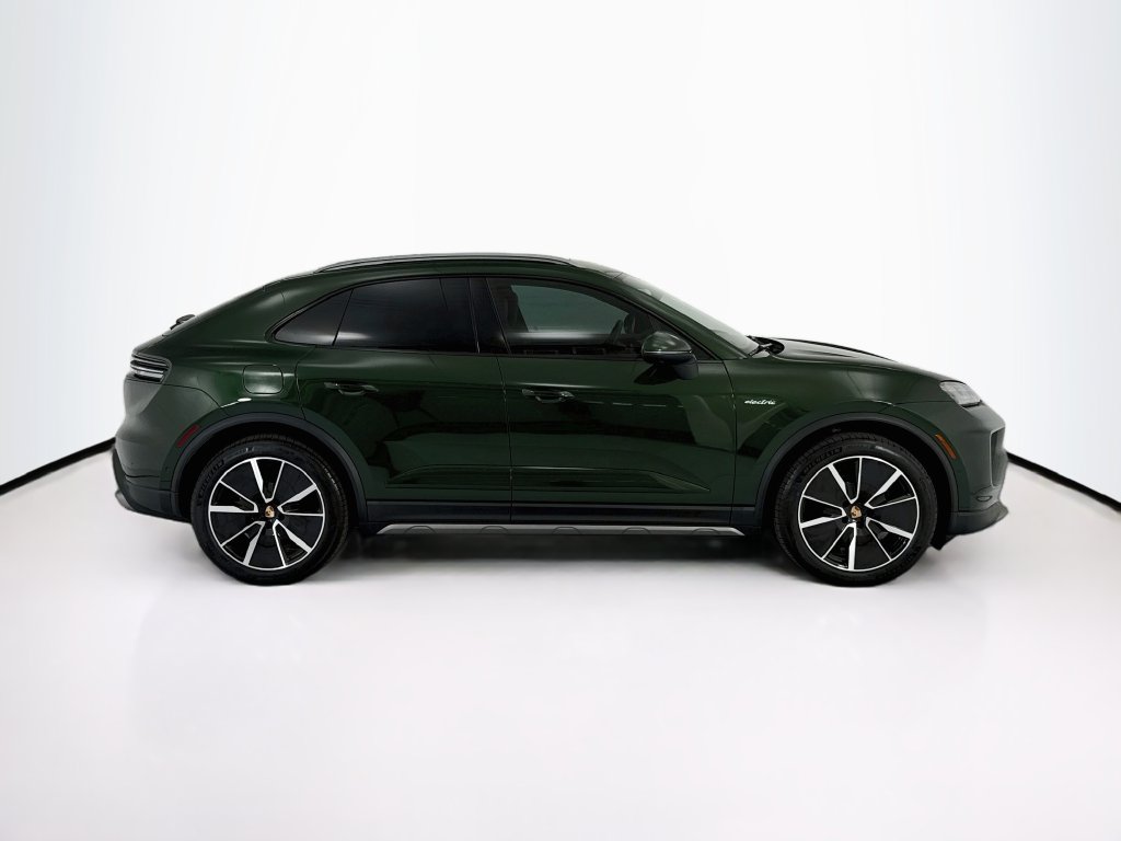 New 2026 Green Porsche  image 8