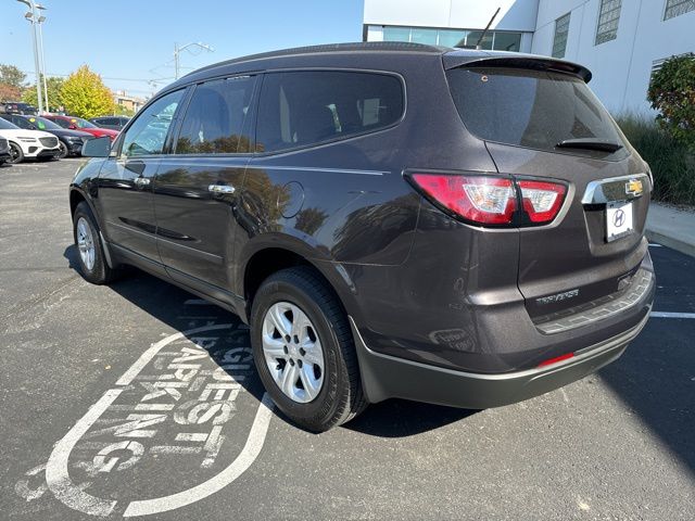 2017 Chevrolet Traverse LS 7