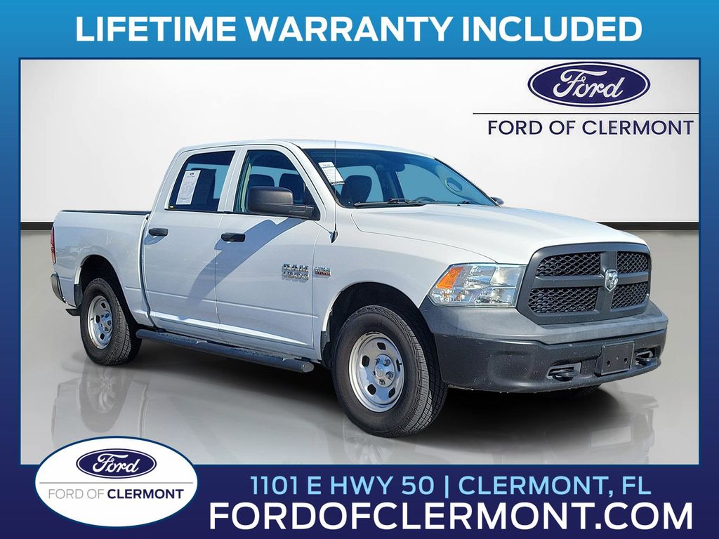 Bright White Clearcoat 2018 RAM 1500 Pickup Truck Four-Wheel Drive 8-Speed Automatic