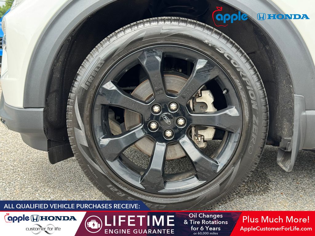 2024 Ford Explorer ST-Line