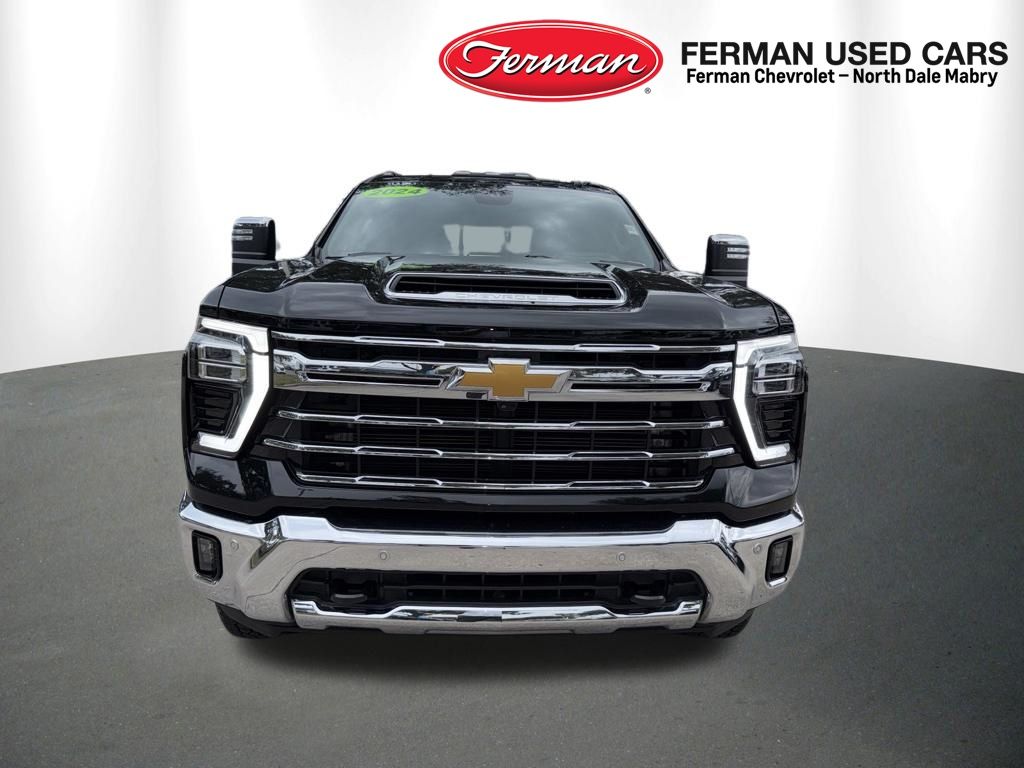 Black 2024 Chevrolet Silverado 2500HD Pickup Truck Four-Wheel Drive Automatic