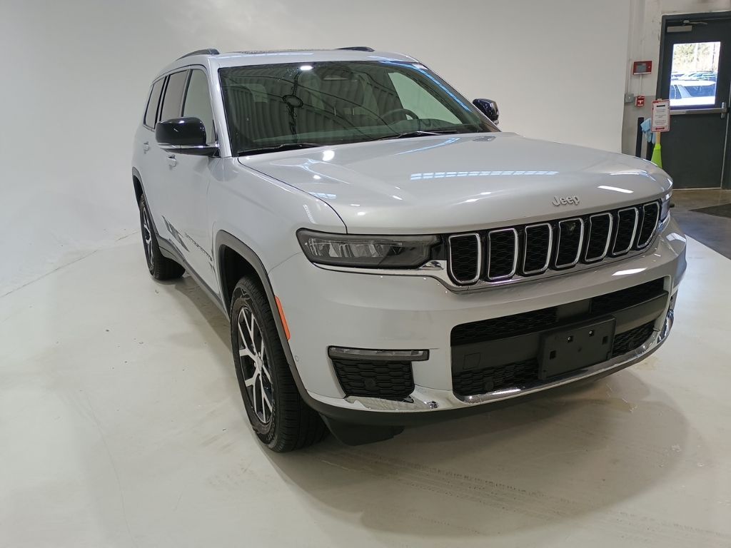 2024 Jeep Grand Cherokee L Limited 4WD