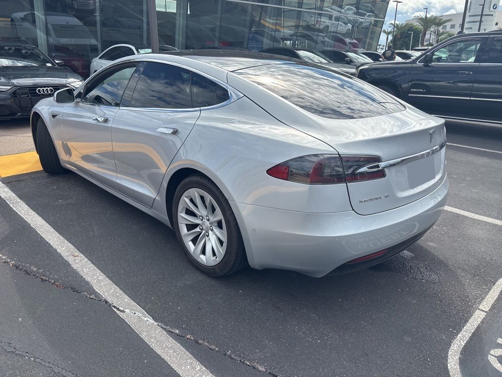 Thumbnail: 2017 Tesla Model S - 4