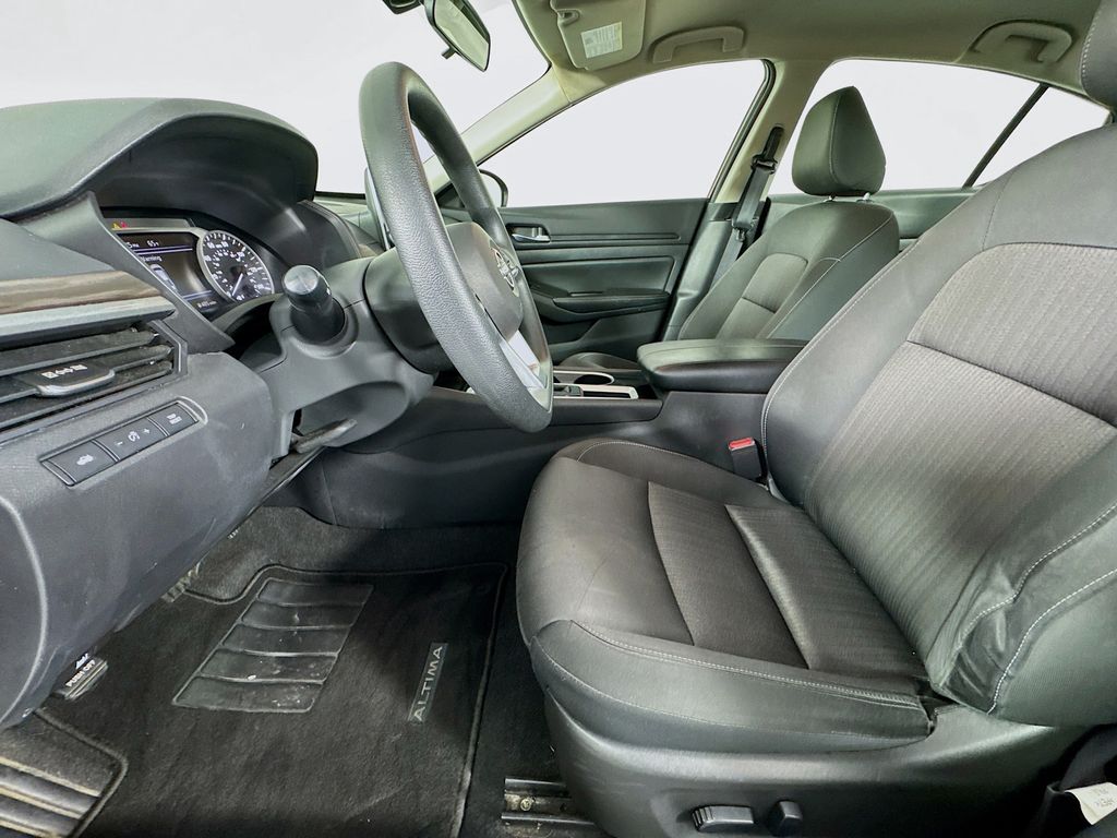 Used Car 2024 Nissan Altima  2.5 Sv For Sale Under $20,000 In Austin, Texas