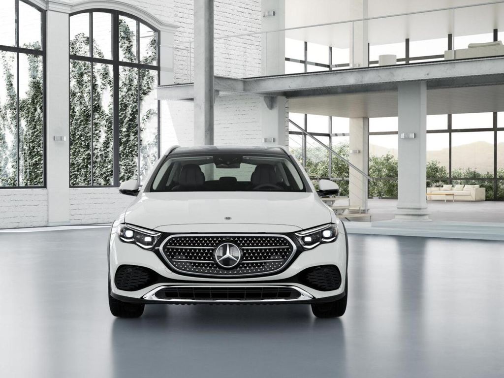 2025 Mercedes-Benz E-Class E 450 7