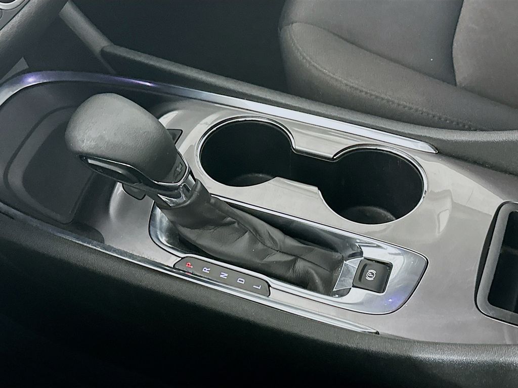 Used 2023 White Chevrolet LT image 16