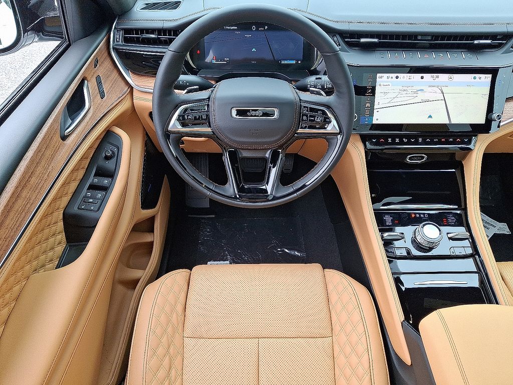 New 2026 Jeep Grand Cherokee SUV
