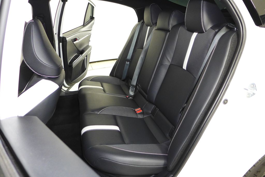 2025 Toyota Camry SE 20