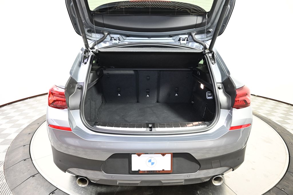 2023 BMW X2 xDrive28i 10