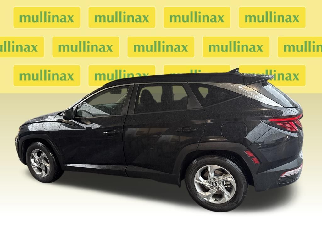 Certified Used 2022 Black Hyundai SEL image 6