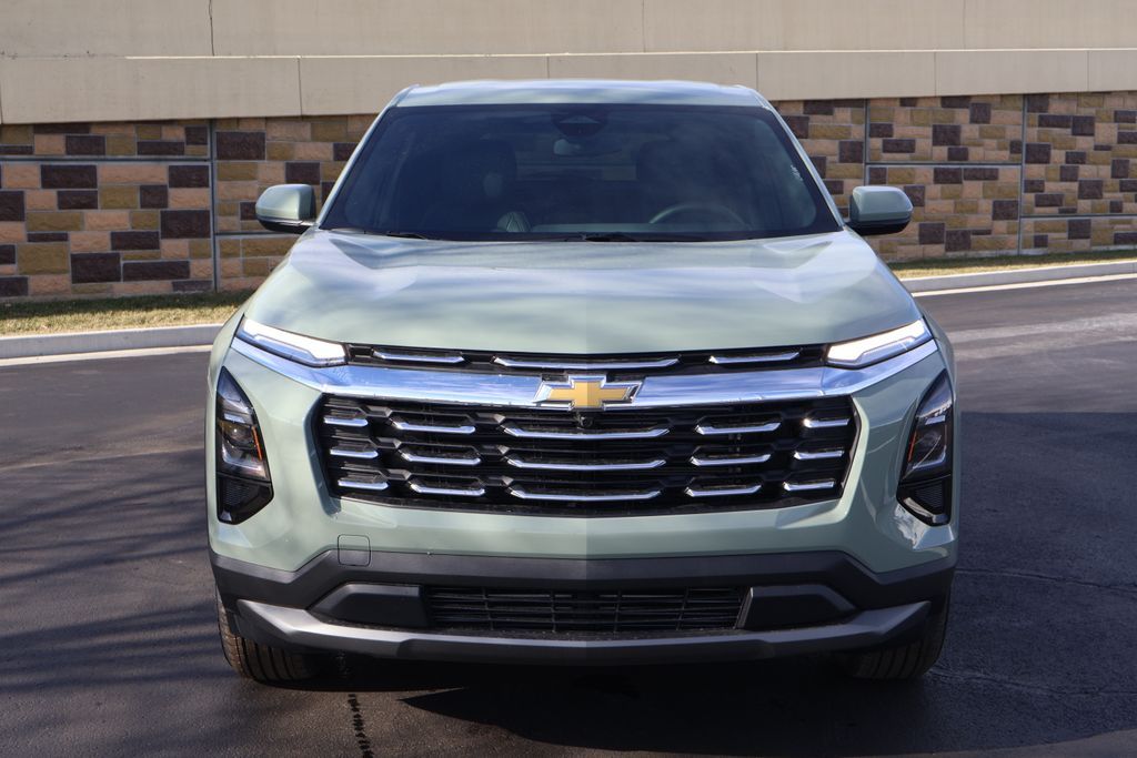Thumbnail: 2026 Chevrolet Equinox - 2