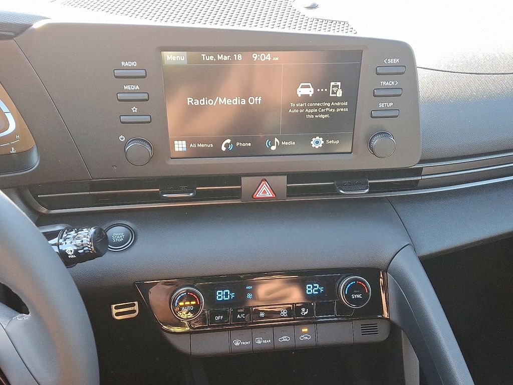 2025 Hyundai Elantra Sport 9