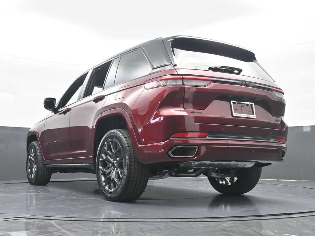 New 2025 Velvet Red Pearlcoat Jeep Summit Reserve image 64