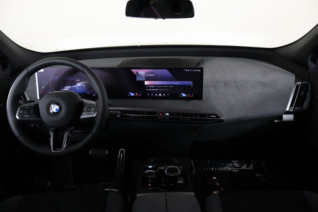 Thumbnail: 2026 BMW iX - 4