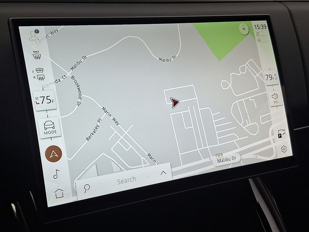 Thumbnail: 2026 Land Rover Range Rover Sport - 15