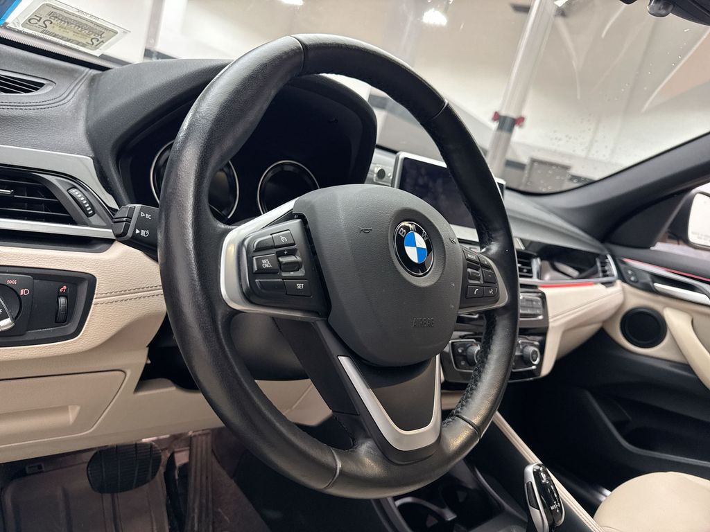 2022 BMW X1 xDrive28i 14