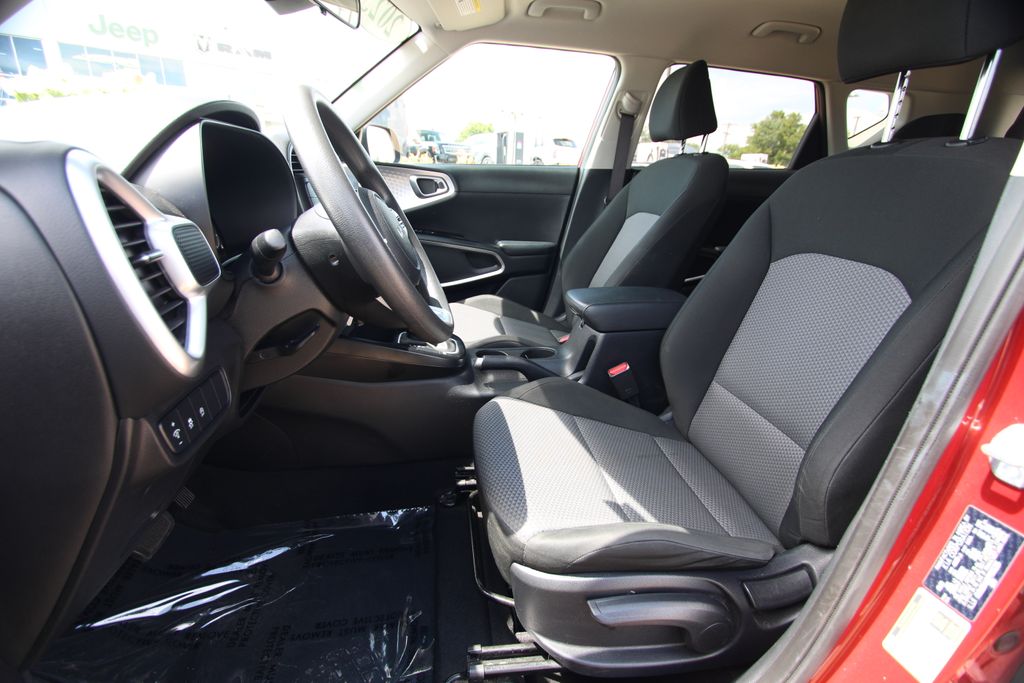 Used 2023 Kia Soul Hatchback