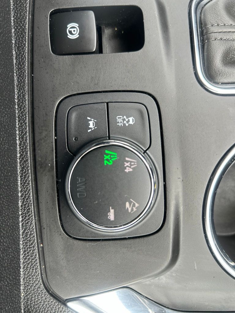 Used 2018 Chevrolet Traverse SUV
