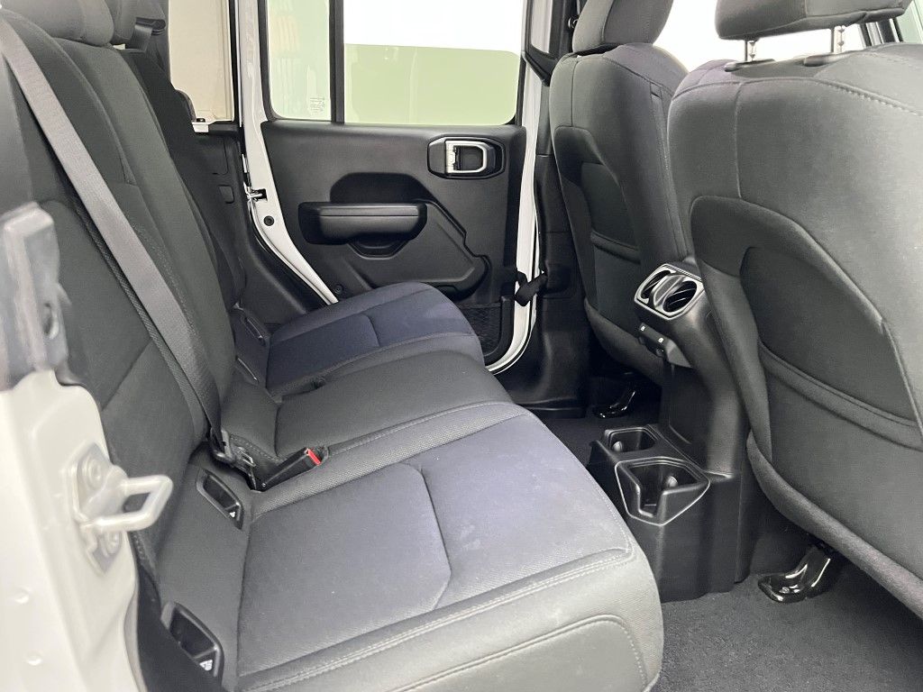 Thumbnail: 2020 Jeep Gladiator - 12