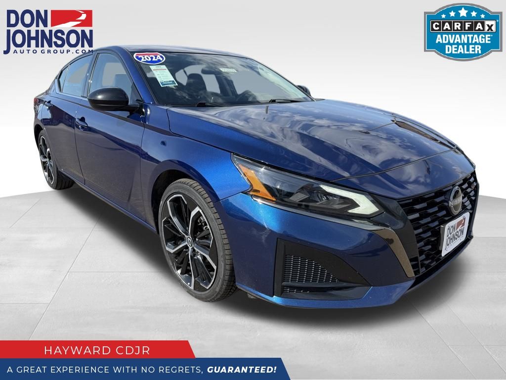 Deep Blue Pearl 2024 Nissan Altima Sedan Front-Wheel Drive Continuously Variable Transmission