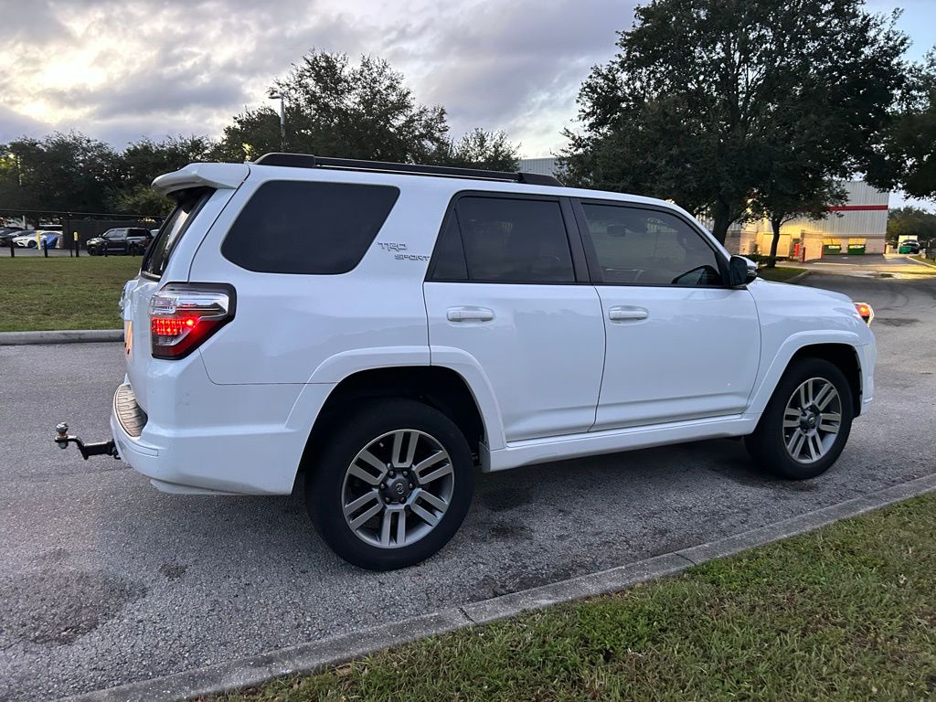 Thumbnail: 2022 Toyota 4Runner - 5
