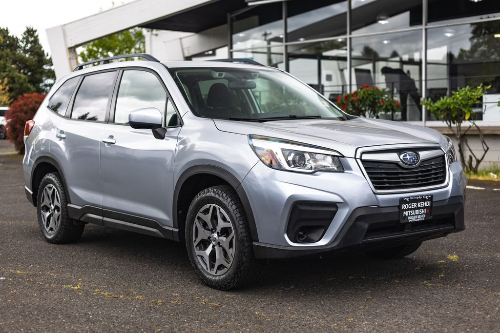 2019 Subaru Forester Premium thumbnail 8
