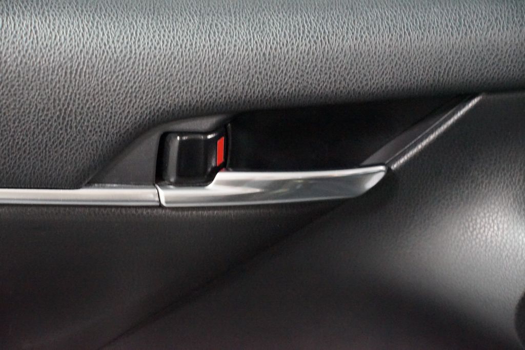 Thumbnail: 2024 Toyota Camry - 30
