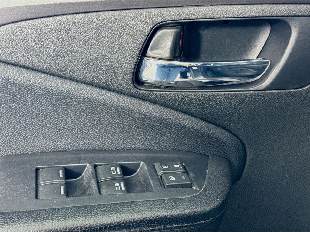 Used Car 2018 Honda Pilot  Ex-l For Sale Under $20,000 In Austin, Texas