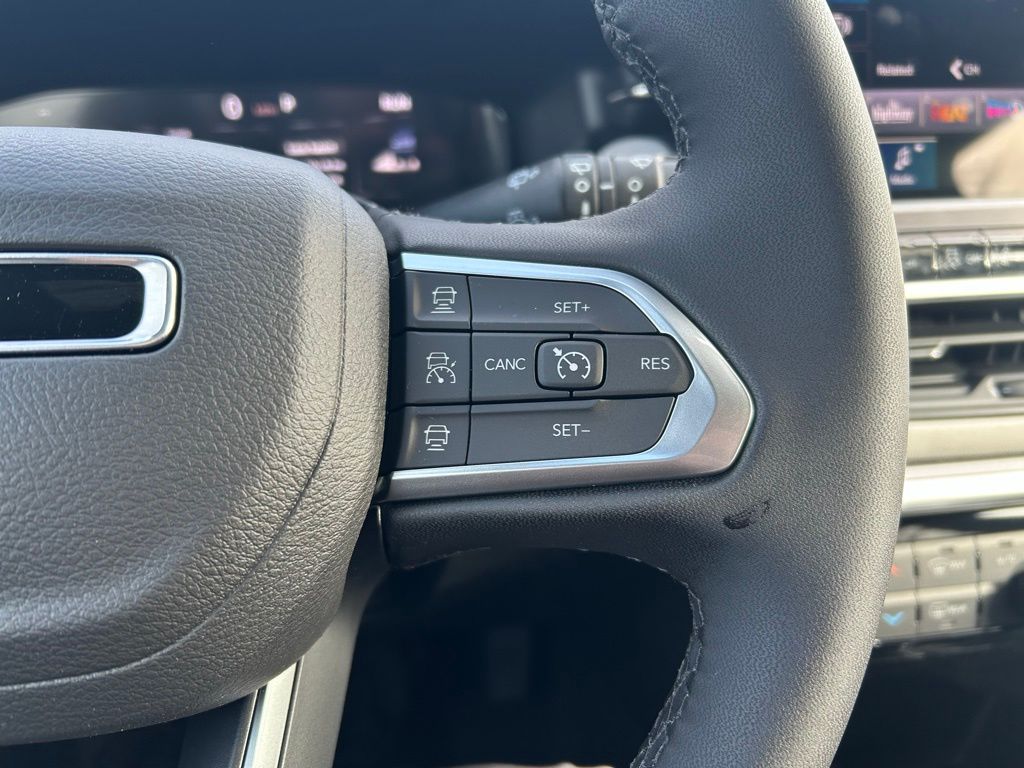 new 2026 Jeep Compass car, priced at $35,680