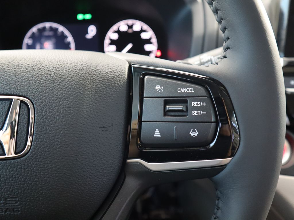 Thumbnail: 2026 Honda Odyssey - 12