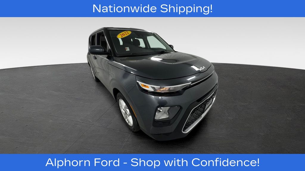 Gravity Gray 2022 Kia Soul SUV / Crossover Front-Wheel Drive Continuously Variable Transmission