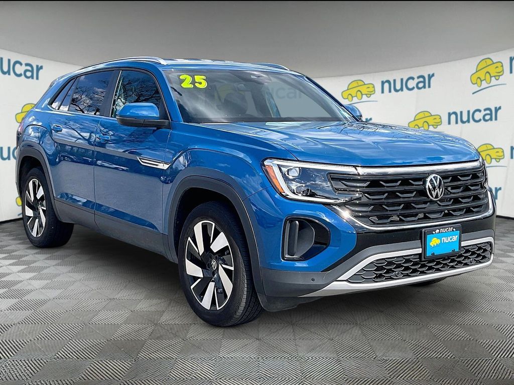 2025 Volkswagen Atlas Cross Sport — photo 1