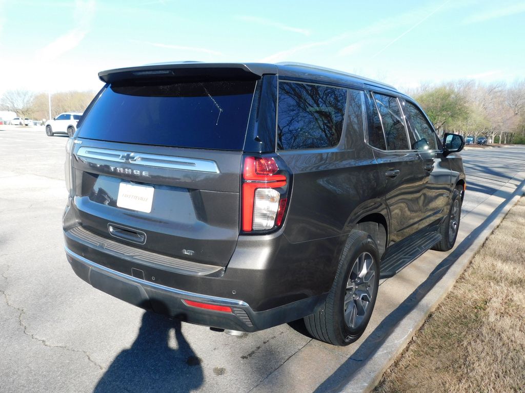 Thumbnail: 2021 Chevrolet Tahoe - 4