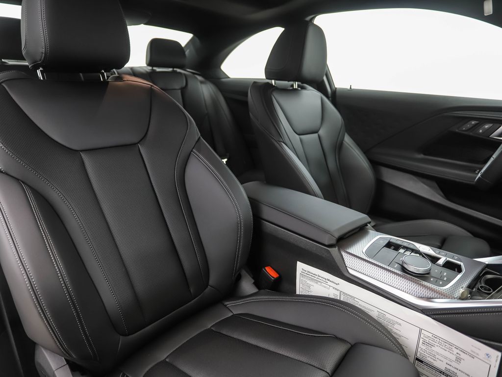 Thumbnail: 2025 BMW 2 Series - 24