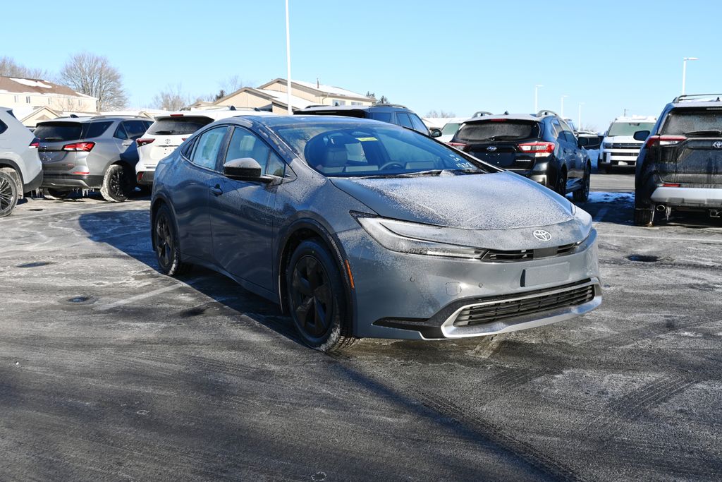 2026 Toyota Prius Plug-In Hybrid SE FWD