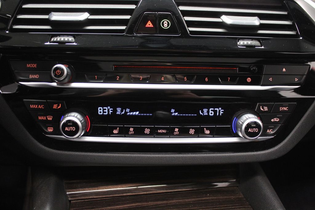 Thumbnail: 2019 BMW 5 Series - 16