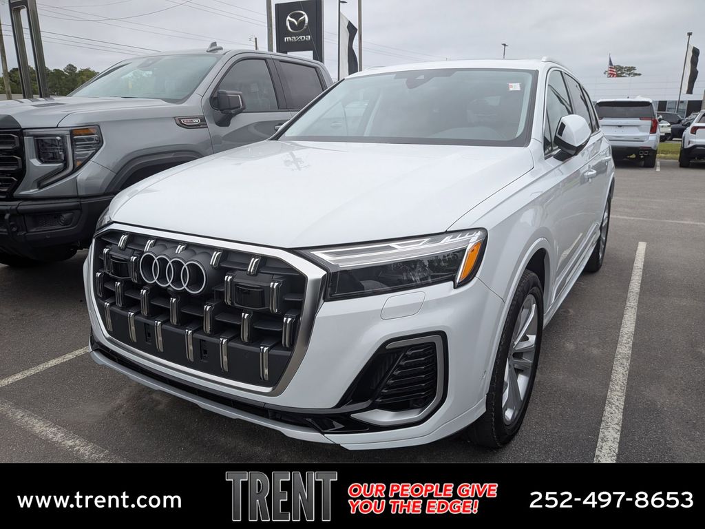 White 2025 Audi Q7 quattro Premium Plus 55 TFSI SUV / Crossover All-Wheel Drive 8-Speed Automatic