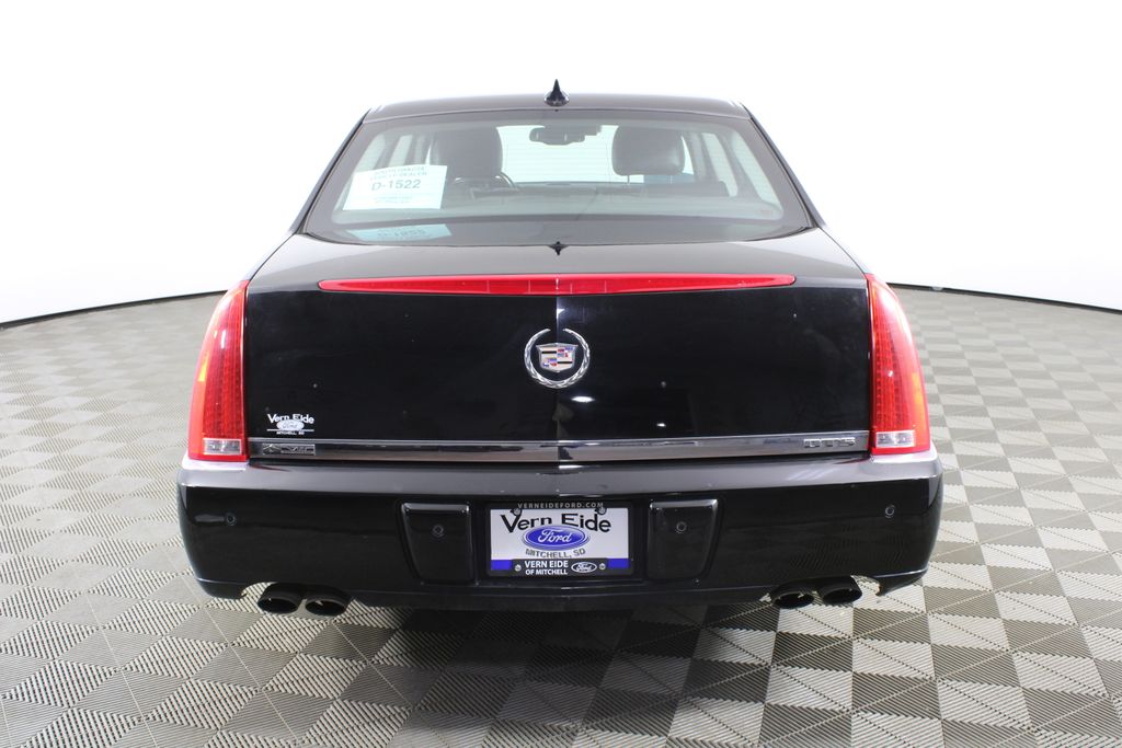 Used 2009 Cadillac DTS for sale in 