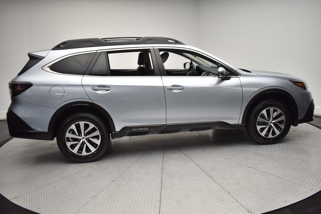 2022 Subaru Outback Premium 4