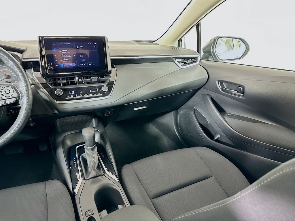 2024 Toyota Corolla LE 22